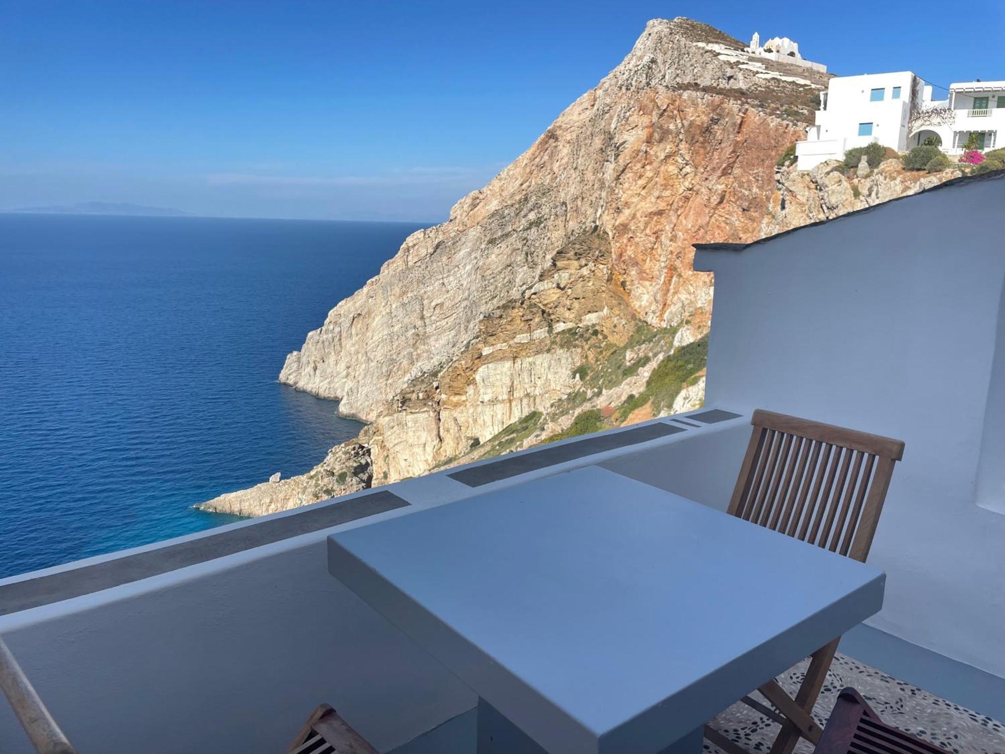 Folegandros-Cliffhouse Villa Exterior foto